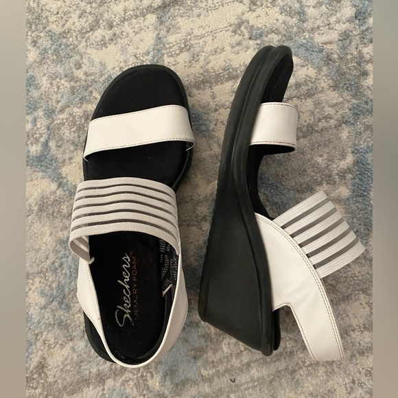 Skechers Shoes - Skechers Size 7 - White Wedge Sandals